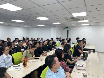 MIA.vn 2024: Workshop Ứng dụng AI