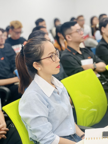MIA.vn 2024: Workshop Ứng dụng AI